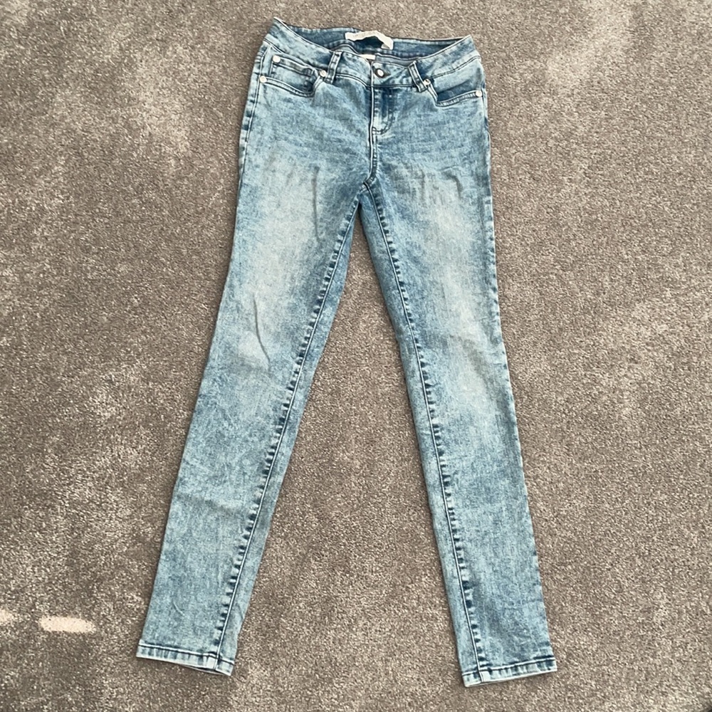 Jeans - Picture 3 of 5
